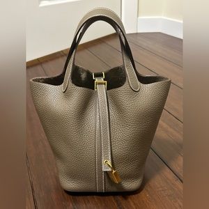 Hermes picotin 18 in etoupe/gold
